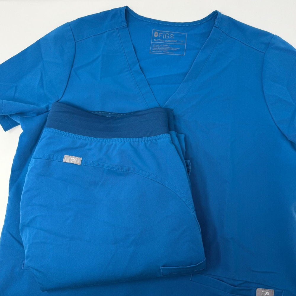Figs Alps Blue Scrub Set Casma Top Medium Kade Cargo Pants Large